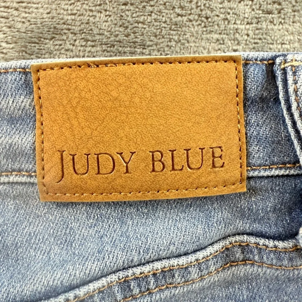 Judy Blue 90's Straight Distressed High Rise Jeans‎ Size 5/27 Actual Waist 30